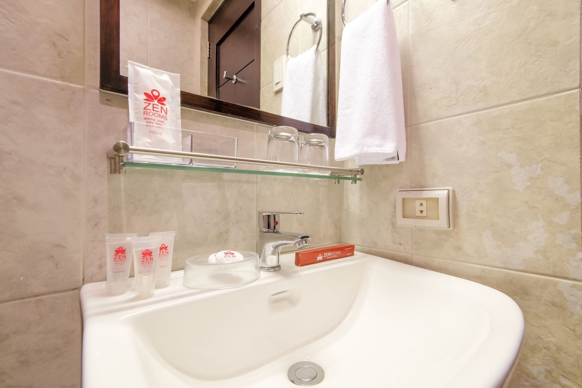 Zen Rooms Durban Poblacion Makati 마카티 외부 사진
